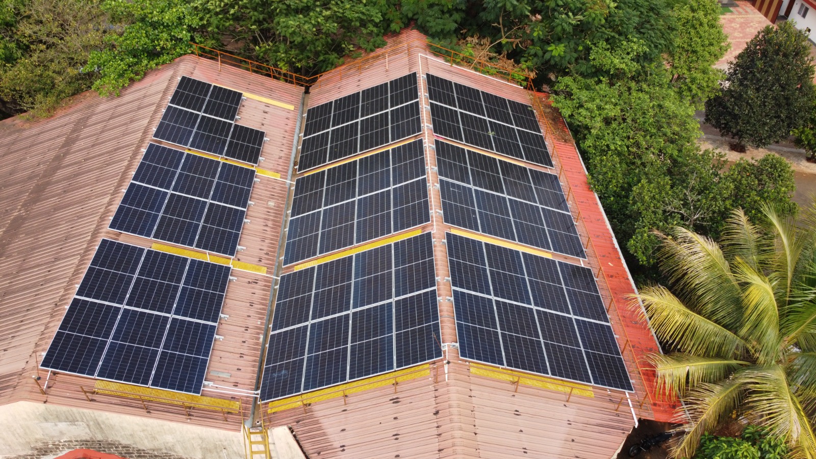 Rooftop solar installation