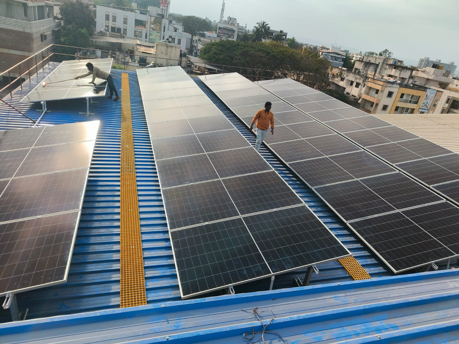 Rooftop Solar Systems Built Around Your Roof